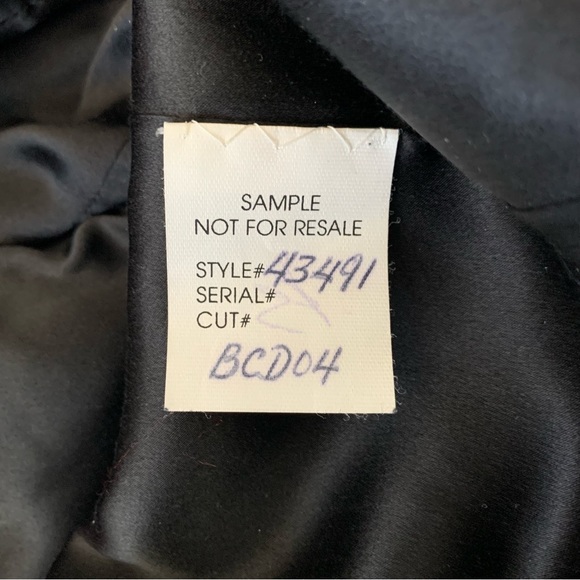 Rare Vintage 90s Richard Tyler Couture Red Snake Velvet Wool Lace Coat - Picture 16 of 16